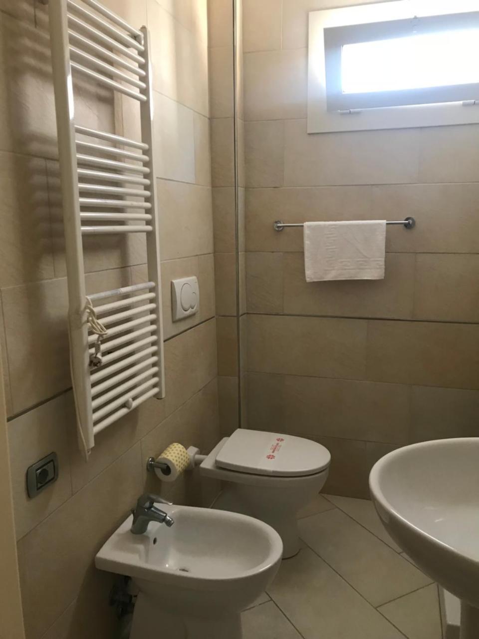 Hotel In Cesenatico Eksteriør bilde