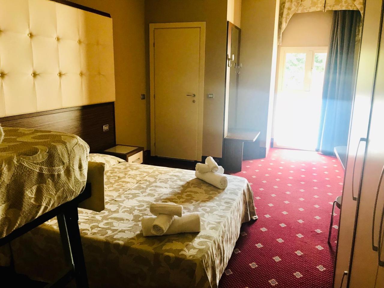 Hotel In Cesenatico Eksteriør bilde